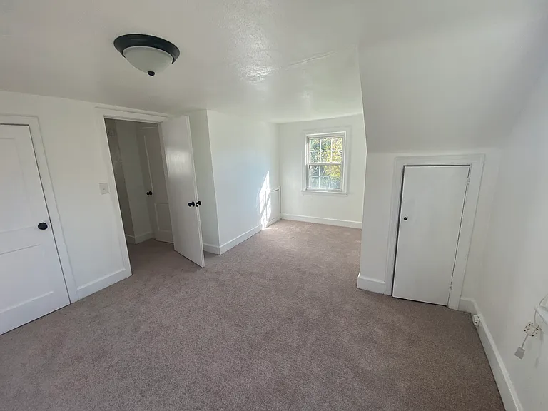 5209 Poston Ln #B — Photo 32