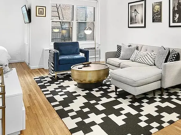 350 Bleecker St APT 3U, New York, NY 10014