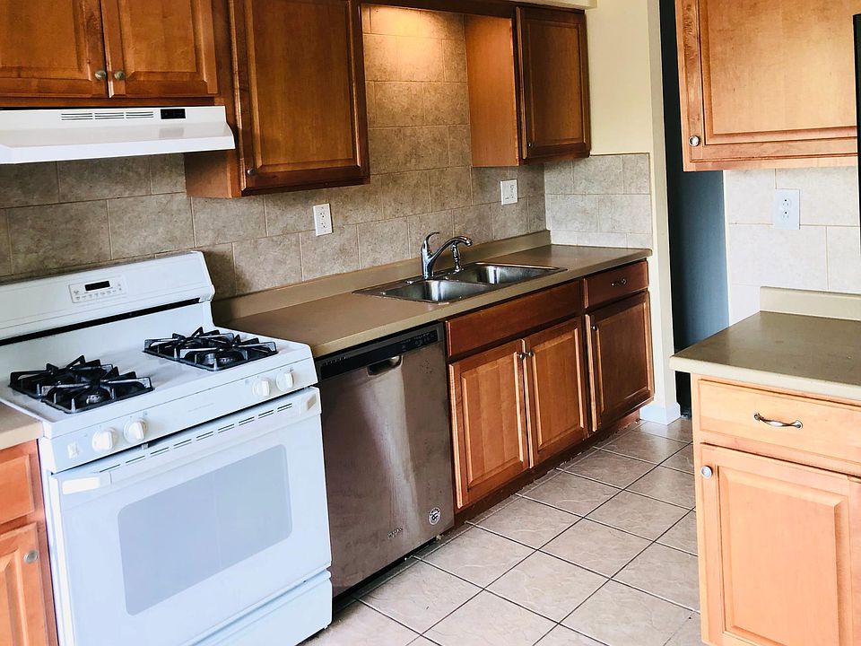 1st image of 57 Washington Blvd APT 215