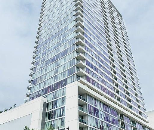 2nd image of 1720 S Michigan Ave #3007JS