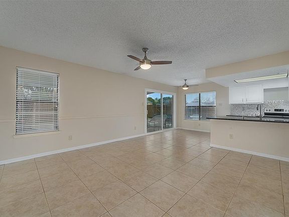 5th image of 782 Red Wing Dr