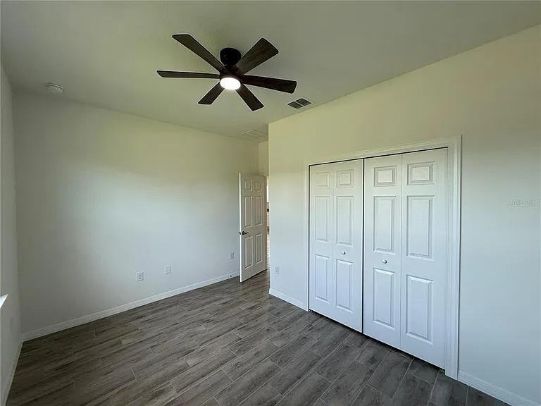 15010 Community Ave — Photo 18