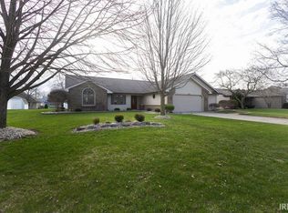 1513 Ridgewood Ln, Bluffton, IN 46714