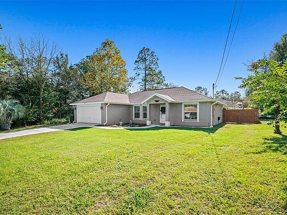 2nd image of 560 W La Casita Ln