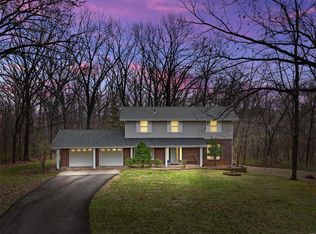 5 Forest View Ct, O'Fallon, MO 63366