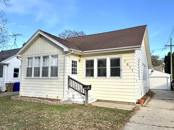 7811 15th AVENUE, Kenosha, WI 53143