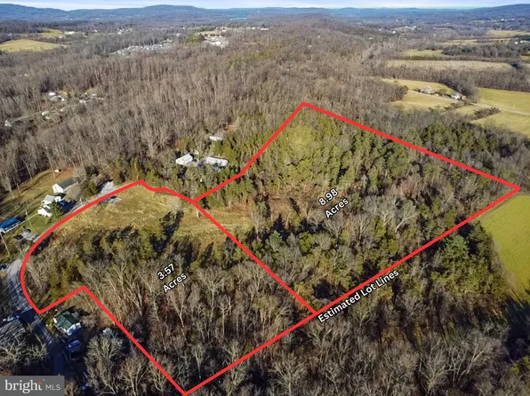 245 Bumble Bee Rd, Wellsville, PA 17365