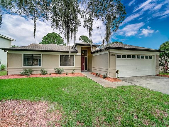 2nd image of 11127 Fountain Lake Blvd