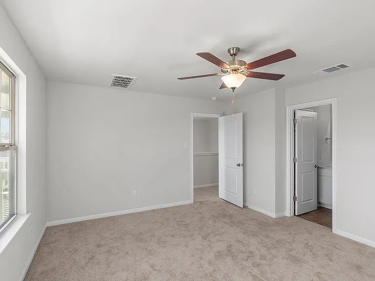 1725 Lakota Ln — Photo 14
