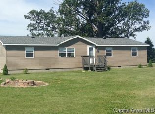 5825 Chicken Bristle Rd, Rochester, IL 62563