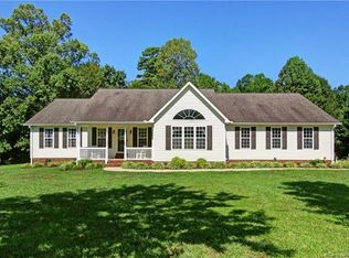 161 Barringer Dr, Statesville, NC 28625