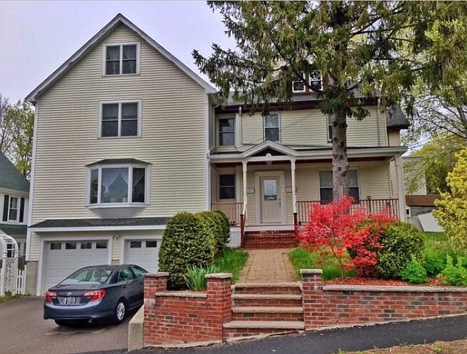 1st image of 308 Belmont St #2