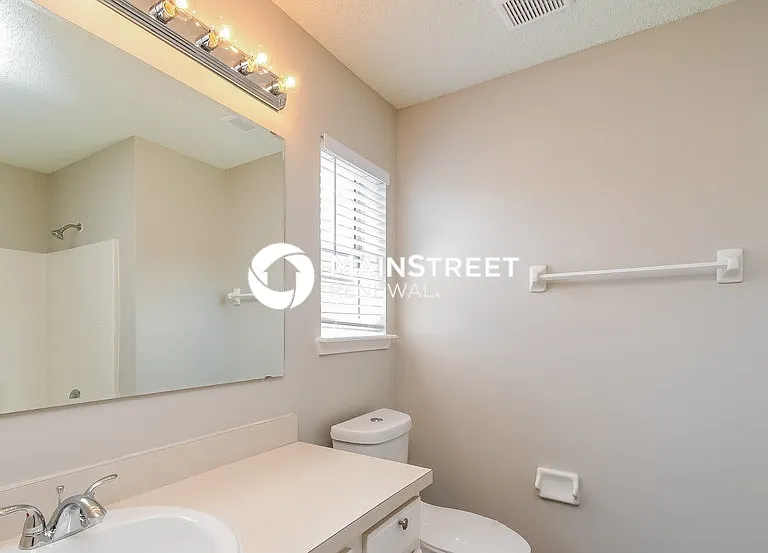 1620 Dartmouth Dr — Photo 9