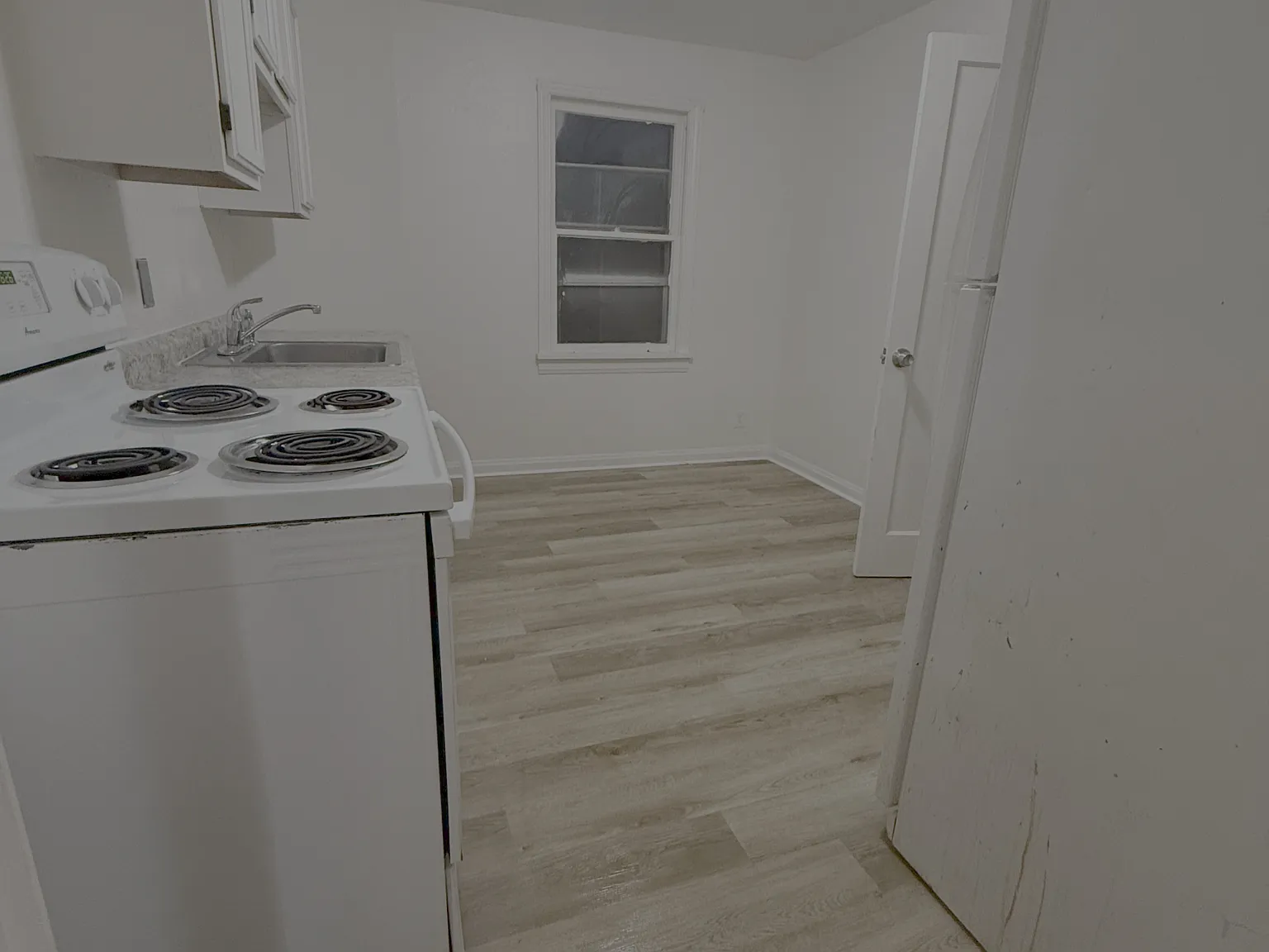 2101 5th Avenue - B — Photo 4