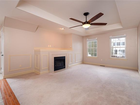 4th image of 1783 Chateau Pl APT B