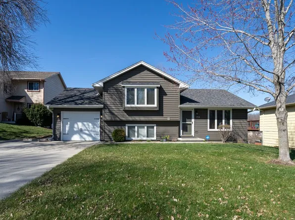 1724 E Lacona Ave, Des Moines, IA 50320