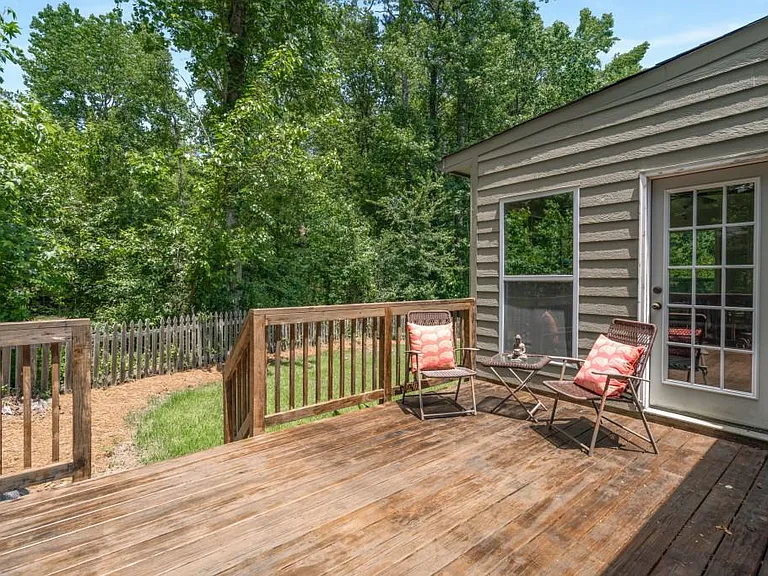 2795 Bentwood Dr — Photo 26