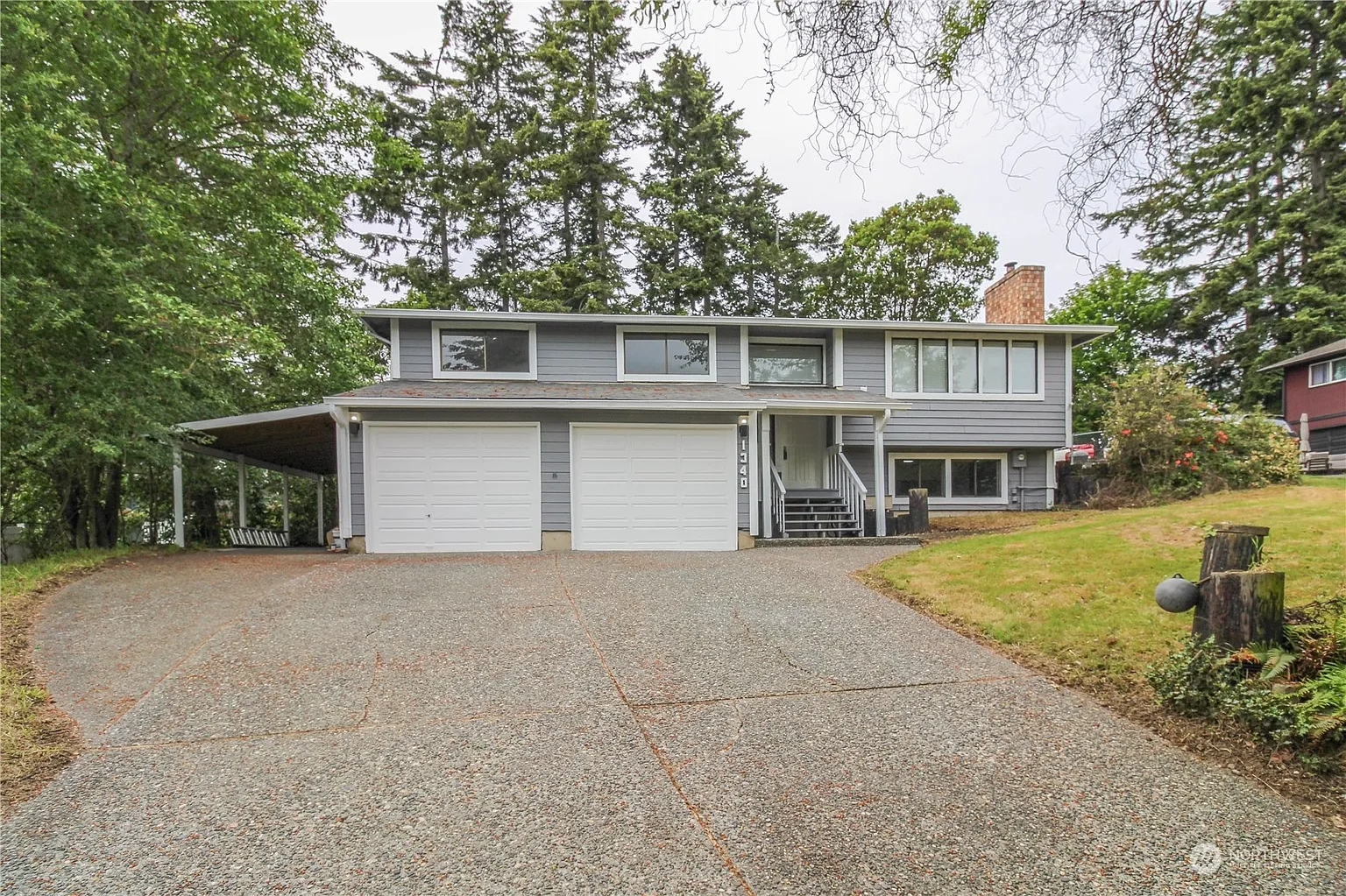 1340 W Eva Cove photo 1