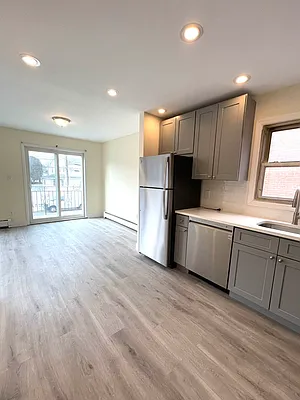 Rented by Corcoran | media 2