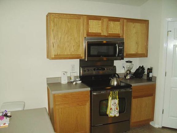 3rd image of 9815 Palomino Oaks