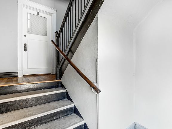 2nd image of 710 Westgate Ave #1