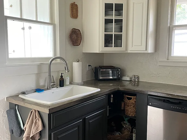 1026 Rudd Ave — Photo 6