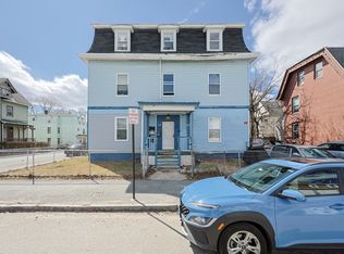 38 Benefit St, Worcester, MA 01610