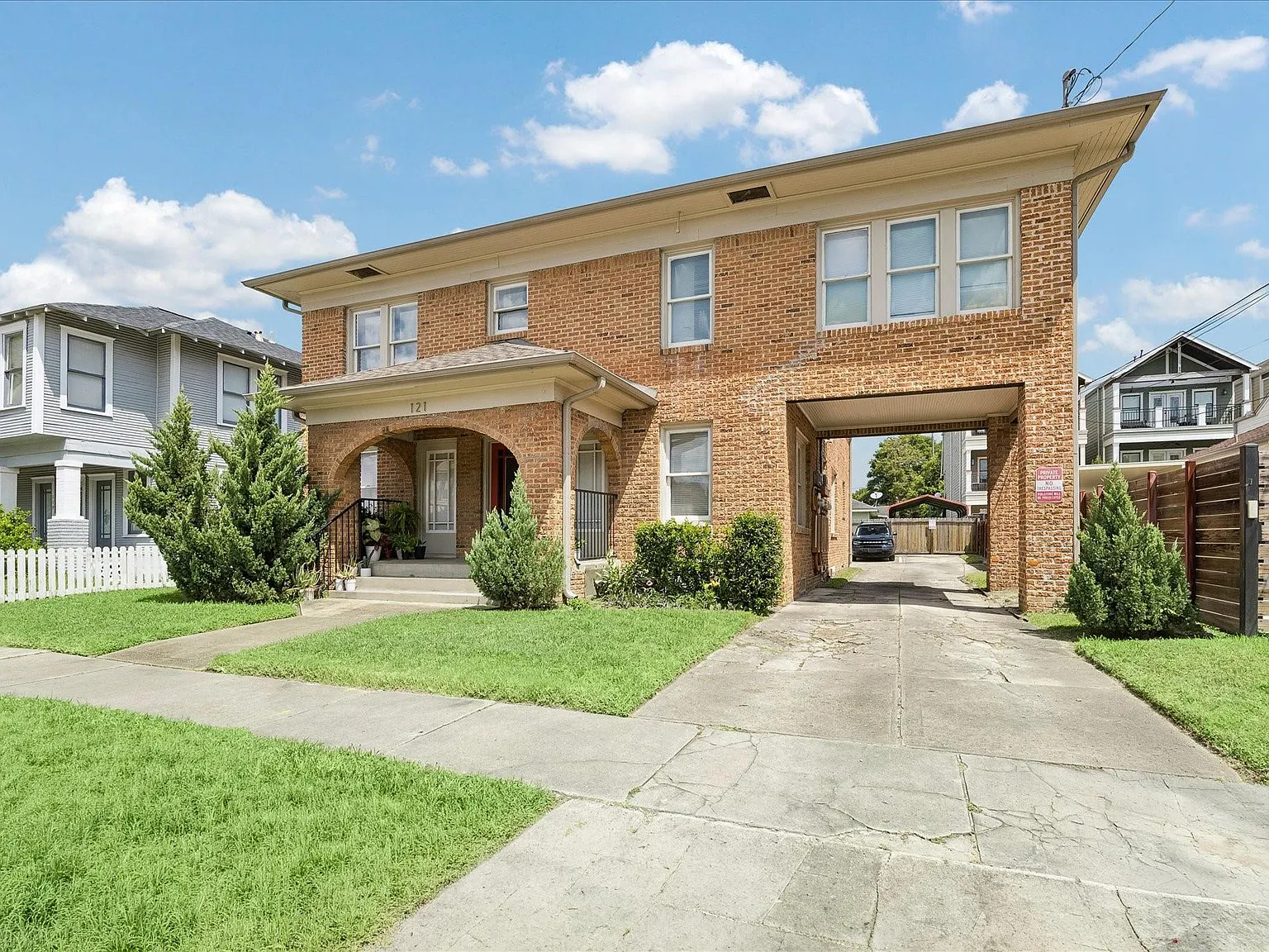1 bed, 1.0 bath, 781 sqft, $1,495 — Photo 2