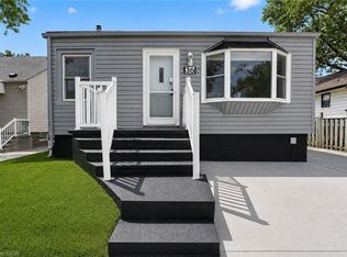 36 Mahony Ave, Hamilton, ON L8H 3C5