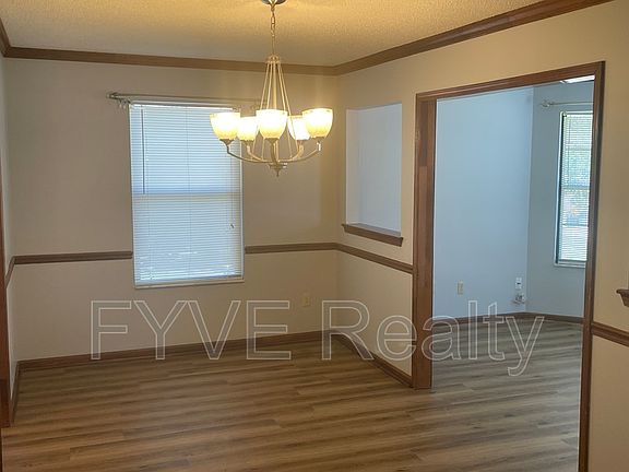 3rd image of 12436 Swallowhawk Ct W