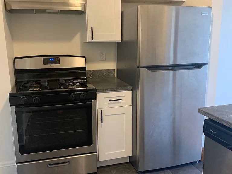 11801 Lake Ave #305 — Photo 4