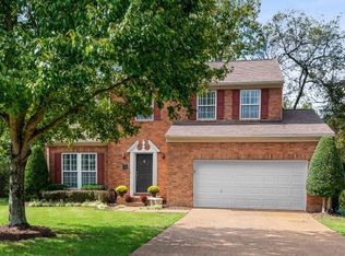 2825 Preakness Ct, Thompsons Station, TN 37179