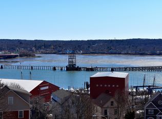 258 Danforth St #5, Portland, ME 04102