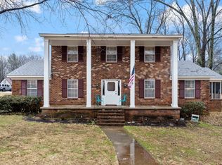 2218 Montego Dr, Cordova, TN 38016