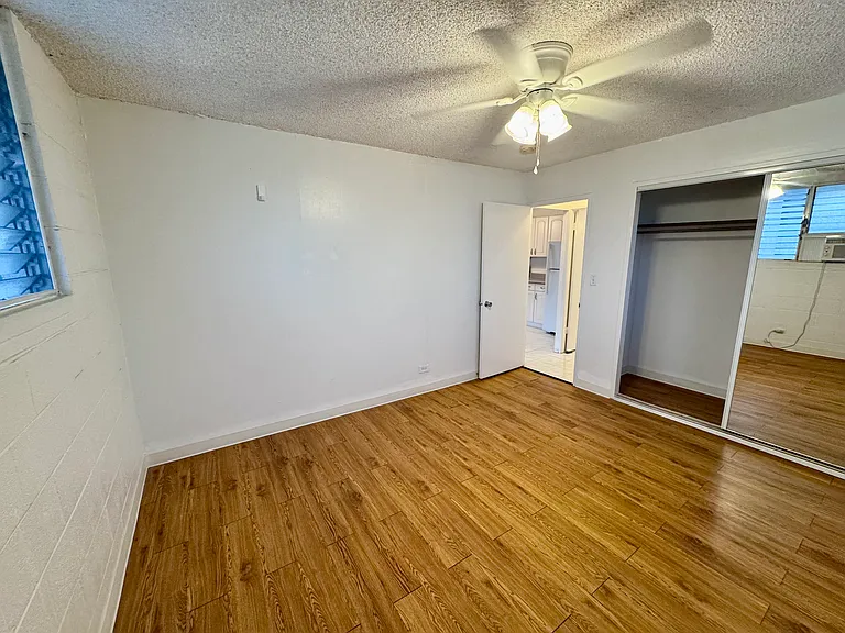 1479 Thurston Ave #305 — Photo 9