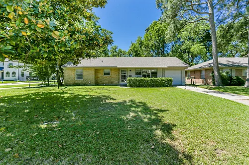 4501 Braeburn Dr Photo 1