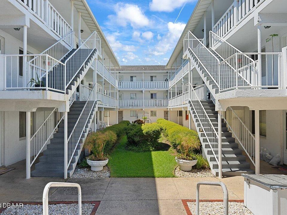 1st image of 405 N Halifax Ave #2040