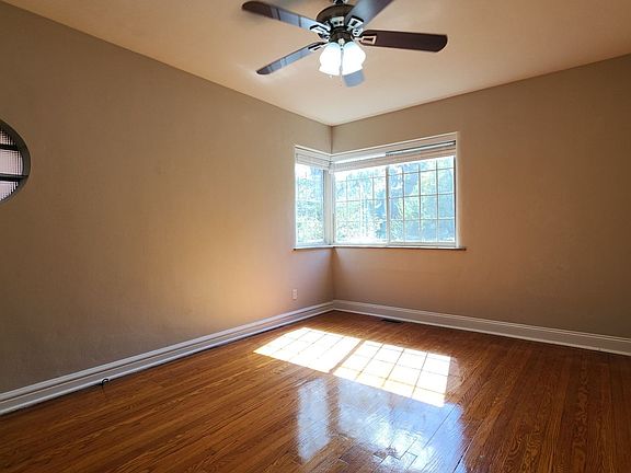 5th image of 6475 Nottingham Ave #122