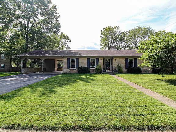 2nd image of 537 Meadow Ln