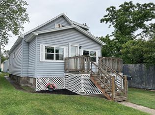 511 3rd St, Nashwauk, MN 55769