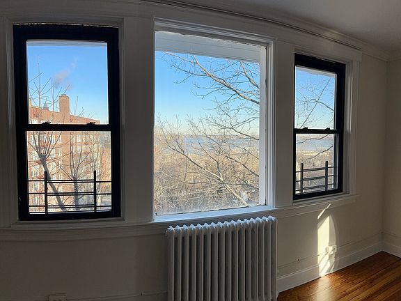 4th image of 228 Saint Marks Pl #3A