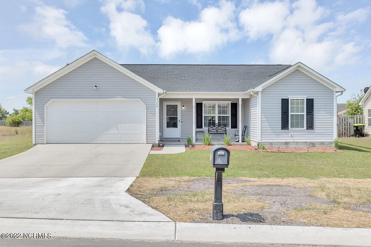 7516 Brittany Lakes Drive, Wilmington, NC 28411 Zillow