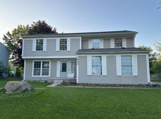 1823 Fleetwood Dr, Troy, MI 48098
