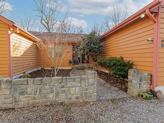 4th image of 400 Buckhead Dr