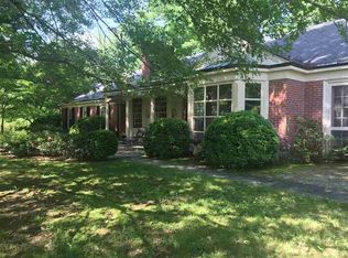 24 Ridgewood Dr, Staunton, VA 24401