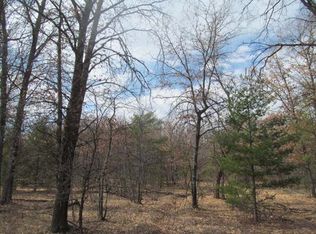 N Oak Park Cir, Shawano, WI 54166