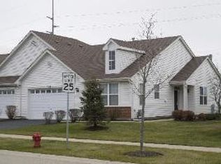 705 Bellevue Cir, Oswego, IL 60543
