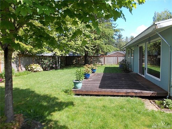 3rd image of 2801 Muriel Ct SE