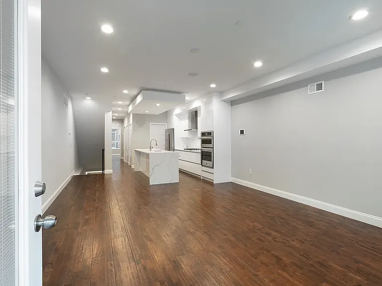 1516 Cambridge St #C — Photo 15