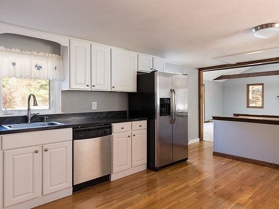 5th image of 25 Lawrence Rd